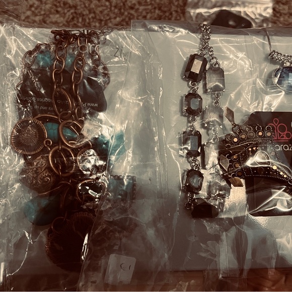 COPY - Lot of NWT Paparazzi Vintage pieces. 25 pieces - Picture 12 of 13